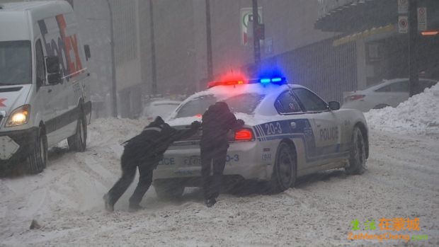 snowstorm-problems-montreal.jpg