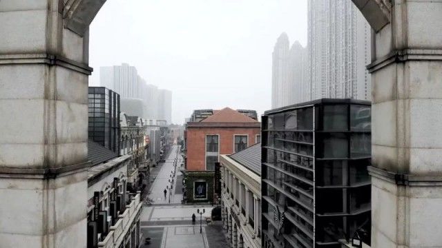 武汉小伙实拍“空城”的24小时,几亿人关心这里-1.jpg
