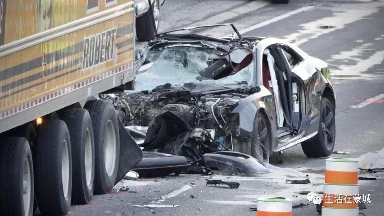 蒙特利尔Décarie高速路重大交通事故，造成2人重伤-2.jpg
