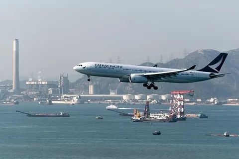 富豪从加拿大飞香港传染了空姐空少-2.jpg