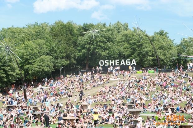 osheaga-2016-crowd.jpg