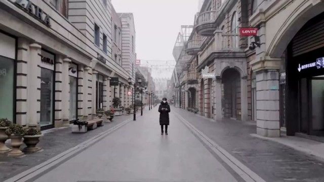 武汉小伙实拍“空城”的24小时,几亿人关心这里-7.jpg