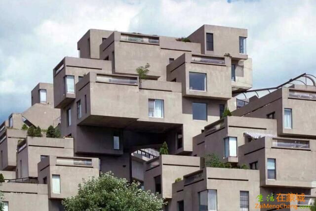 加拿大最“奇特”的公寓 看着像乱放的纸箱子-2.jpg
