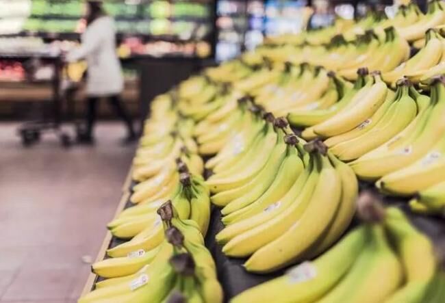 吃太多香蕉会有一个巨大的副作用-1.jpg