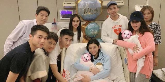 加拿大华人男星和赌王女儿开始“试婚”-5.jpg