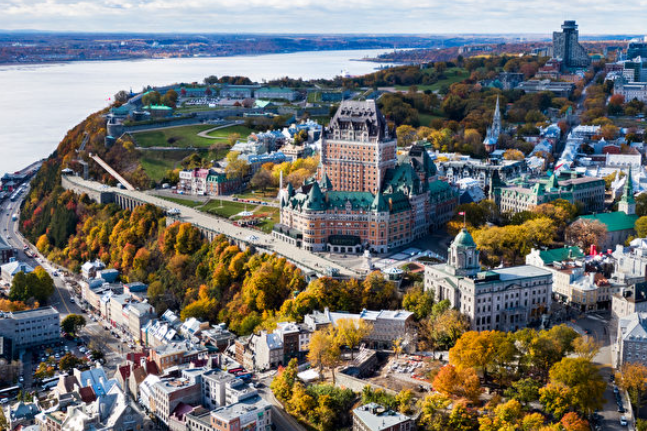 加拿大人明年国内旅游 三城市最热门-1.png