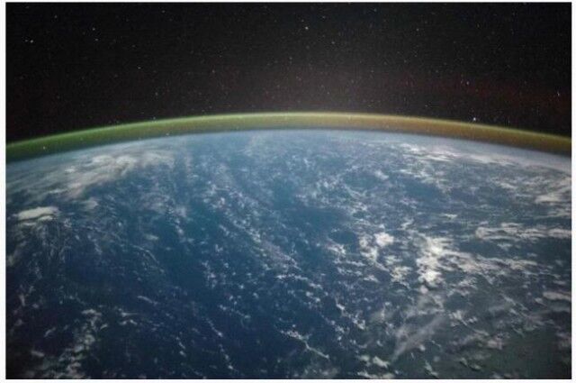 上帝视角目睹天灾 法国太空人：看见地球的脆弱-2.jpg