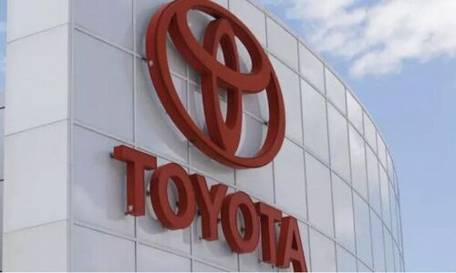 Toyota召回近3万辆SUV及皮卡车