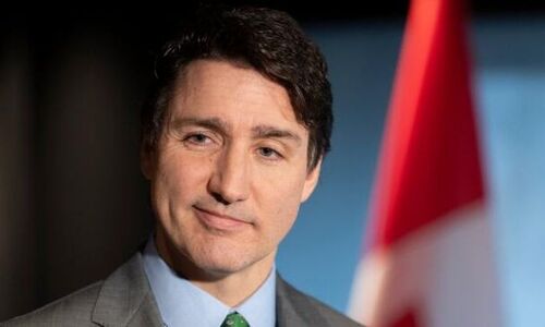 加拿大一半国民“负评”联邦预算案 六成支持