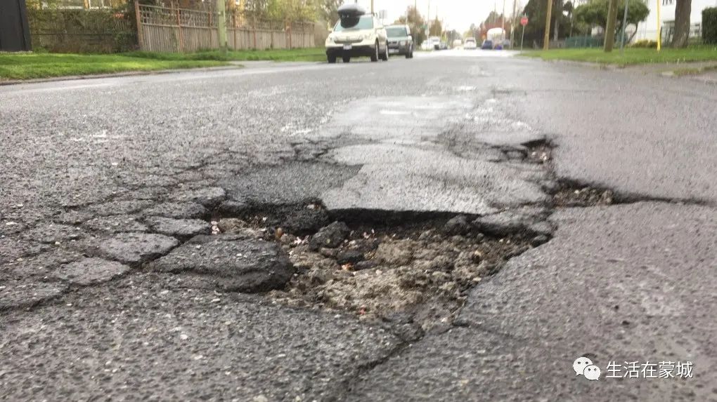 快去投票!魁省最糟糕的道路评选开始