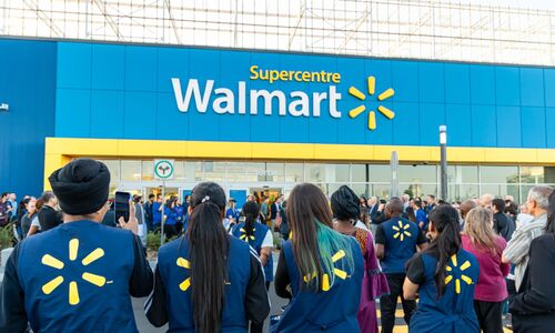 蒙特利尔一家全新的Walmart店开业 3000多人参加面试