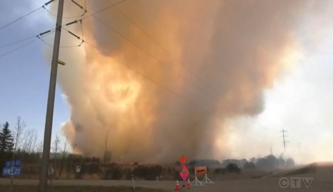 山火烟雾已经覆盖到大部分地区 这类人减少出门
