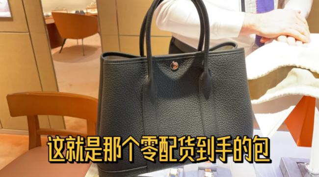 大批加拿大华人入境遭严查 查这个更细...